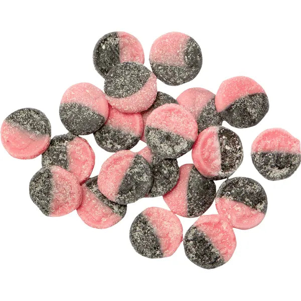 Konfekta Kryptoniter – a Swedish candy mix of tangy and sour gummies in vibrant colors and bold flavors.