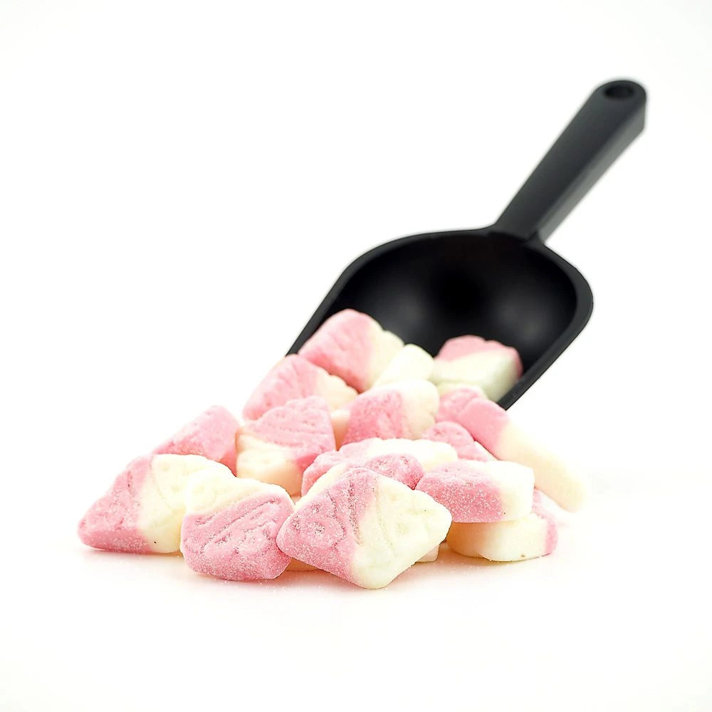 Bubs Cool Strawberry Vanilla Romb Pick & Mix – chewy Swedish candy with a sweet strawberry and creamy vanilla flavor.