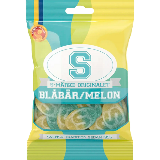 Candy People S-Märke Blåbär – a pack of Swedish candy featuring blueberry-flavored sour gummies with a sugar coating.