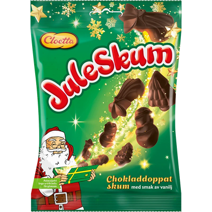 Cloetta Juleskum Chokladdoppat – Swedish Christmas marshmallow Santas dipped in rich chocolate for a festive treat.