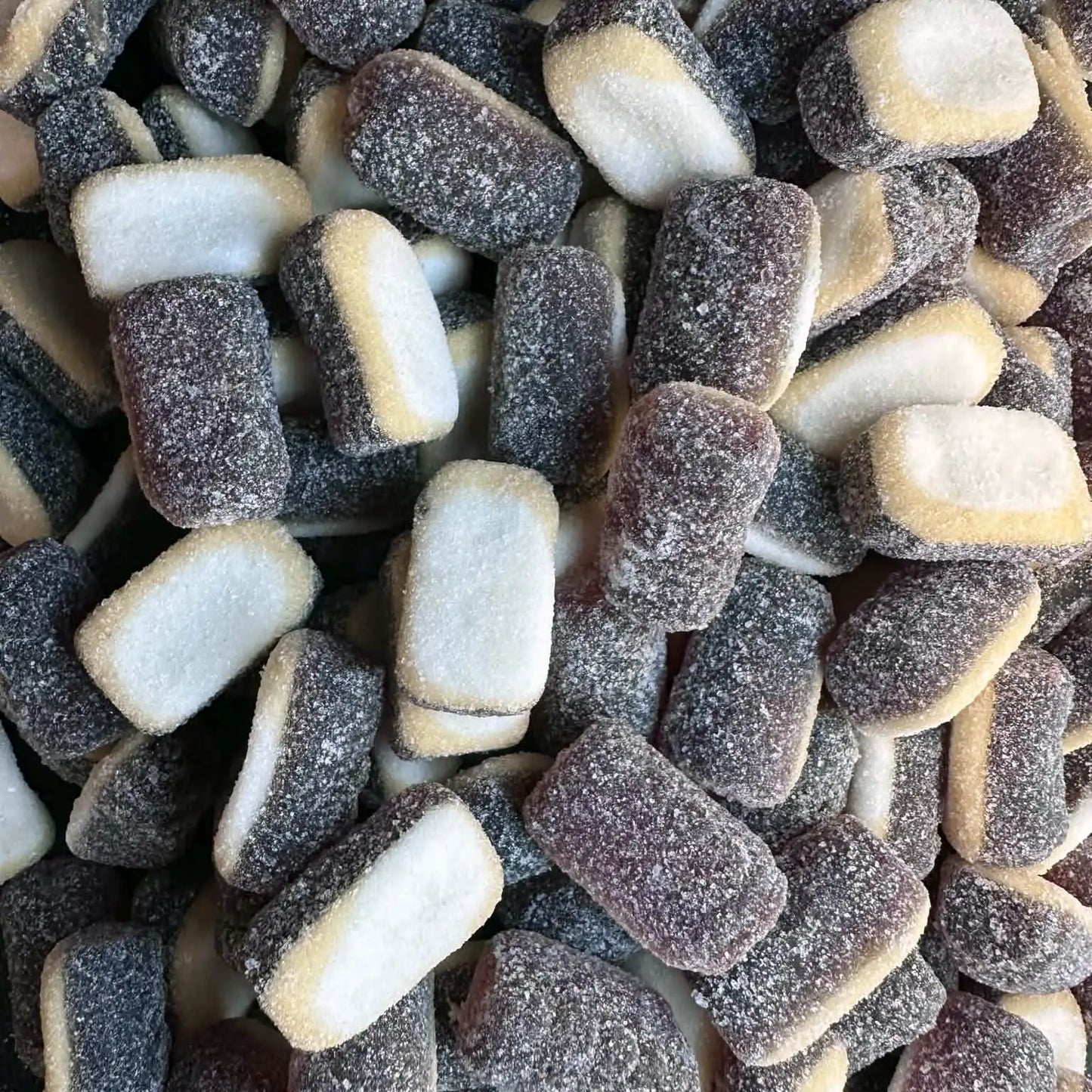 Fizzy Jelly Filled Cola Cans